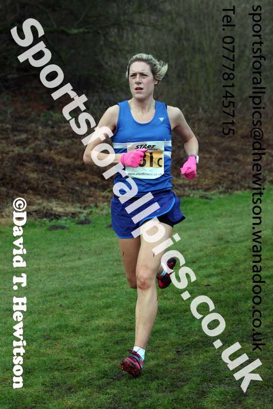 Senior and veteran womens Durham Cathedral Cross Country Relays, Maiden Castle, Durham. Photo: David T. Hewitson/Sports for All Pics